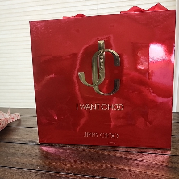New Jimmy Choo I Want Choo Shiny Red Paper Gift Bag - Picture 3 of 6